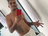 Kulaaf's webcam live show