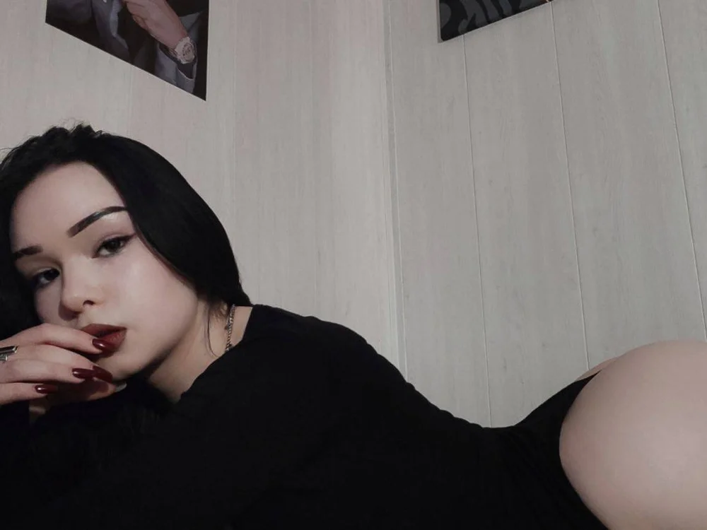 Chat +18 off-line de Mia_Asters