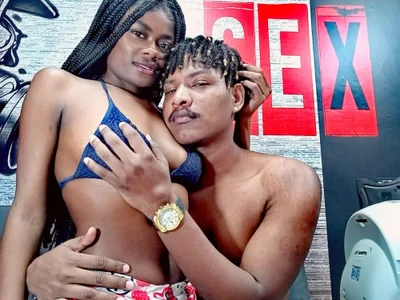 BlackAndAxel profile