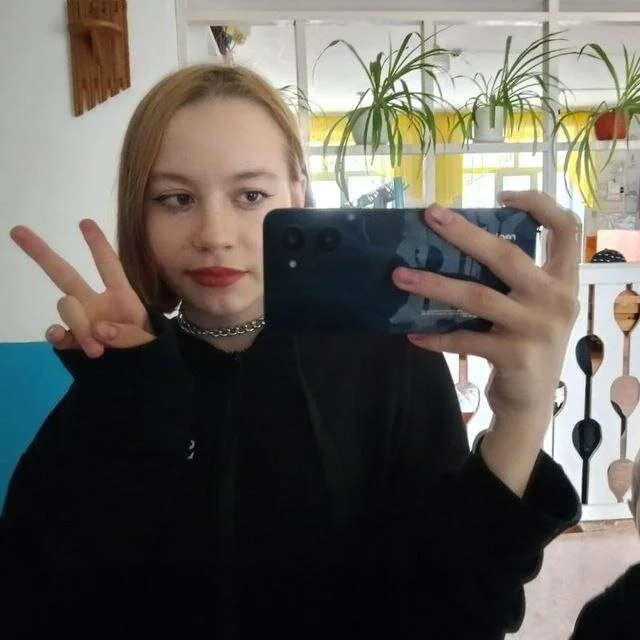 CloverForster's Offline Chat Room
