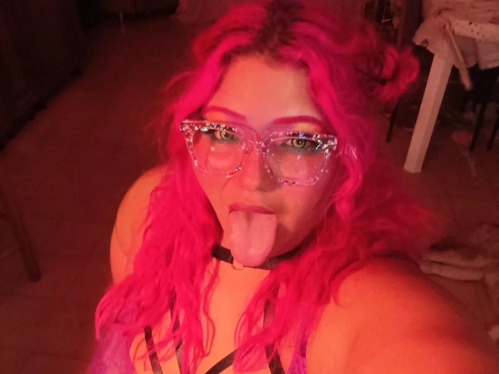 MagicCurves offline XXX-chat