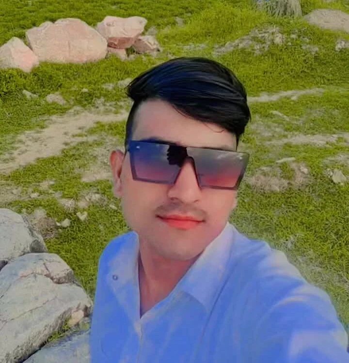 RAJE7055n Offline XXX chat