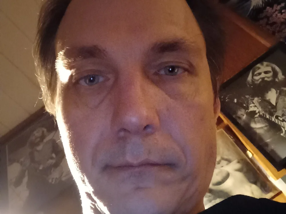 gypsy42279's Offline Chat Room
