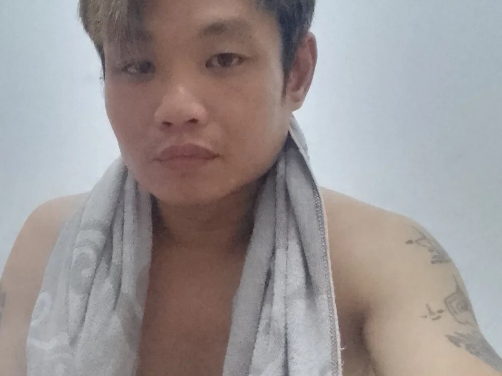 hoong84 离线XXX聊天