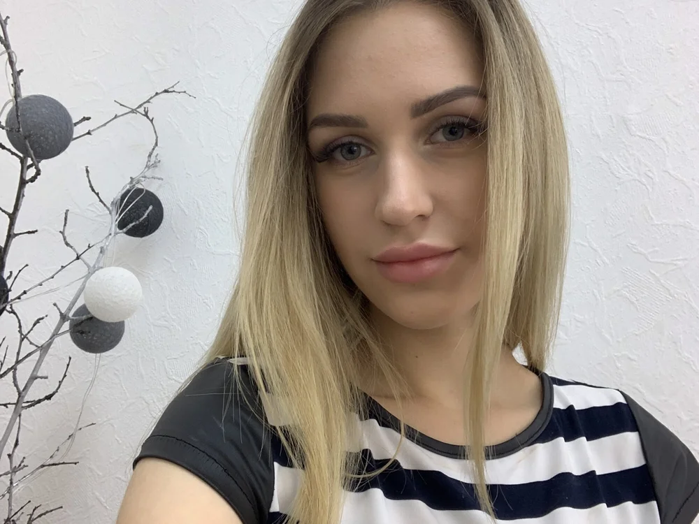 StellaGrander's Offline XXX Chat