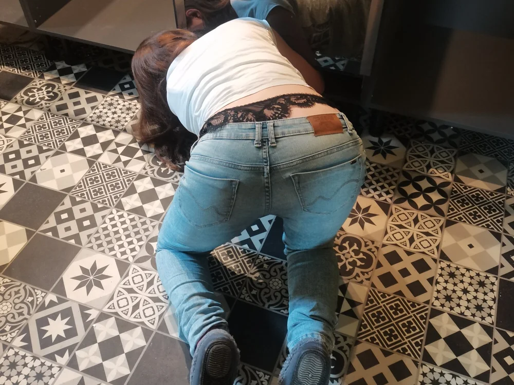 Richka_2019's Offline XXX Chat