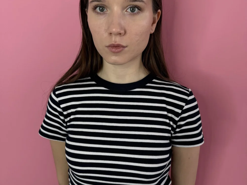 MeghanBarfield's Offline Chat Room
