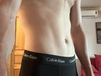 uncutkieran — LIVE on Stripchat