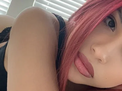 shaarebaare Adlı Modelin Çevrimdışı XXX Sohbeti