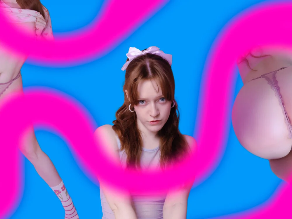 SubmiRedKittyのオフラインXXXチャット