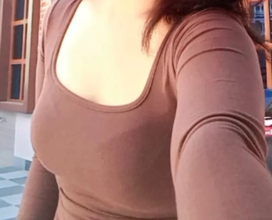 Naina_cute's Offline XXX Chat