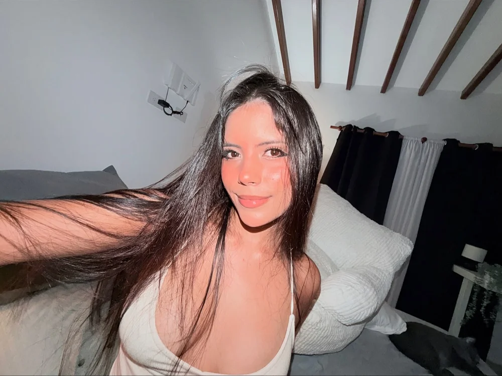 ItsAllison's Offline XXX Chat