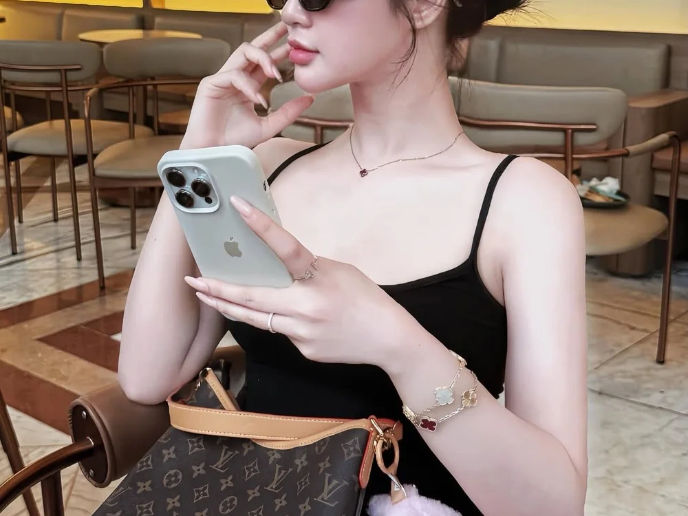 Yenlinh_bb