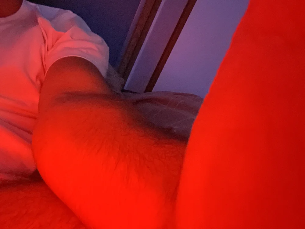 Офлайн-чат XXX HornyDickBoy