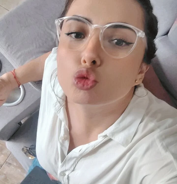 Briyitho Obrolan XXX Offline