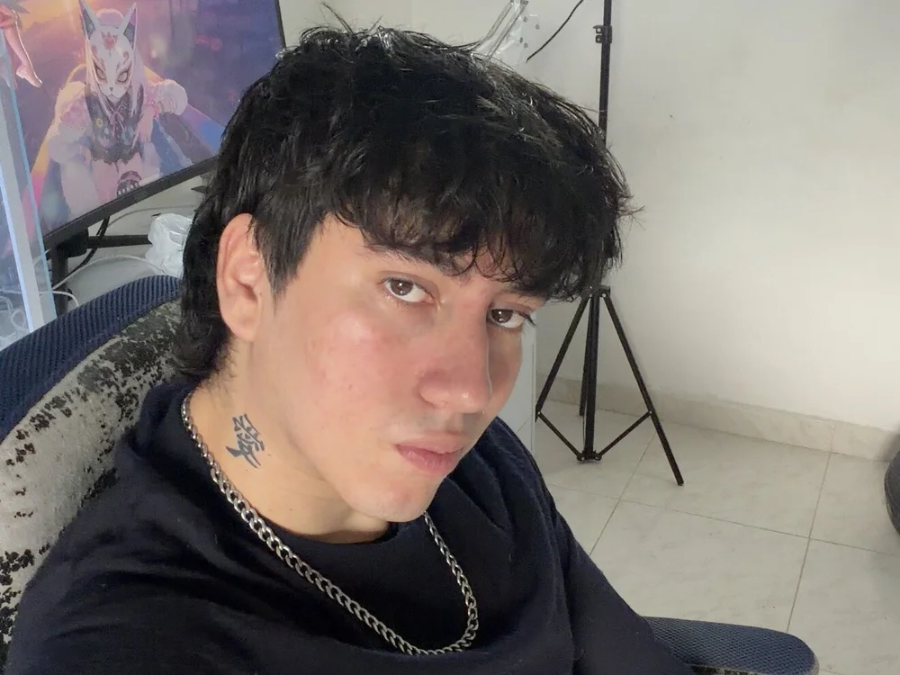 AlexRosexx offline chatrum