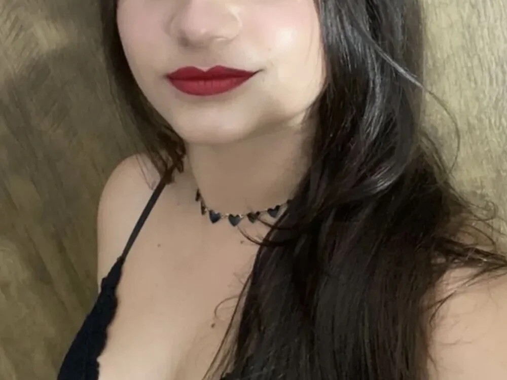 Moraguinho8 Offline XXX-Chat