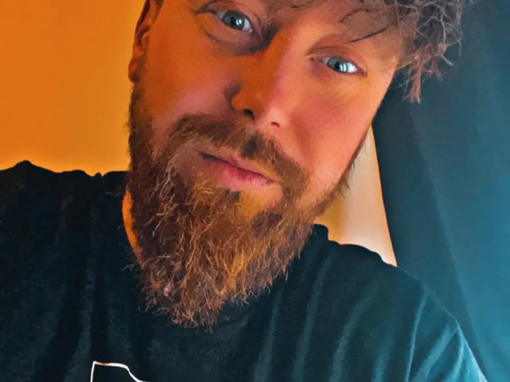 imsmall22n Offline XXX chat