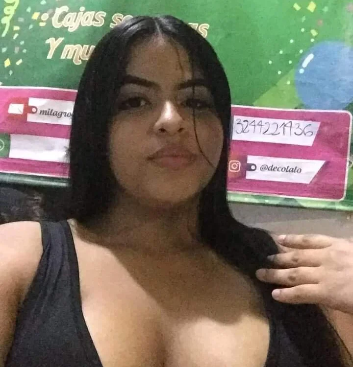 skarleth_rice's Offline XXX Chat