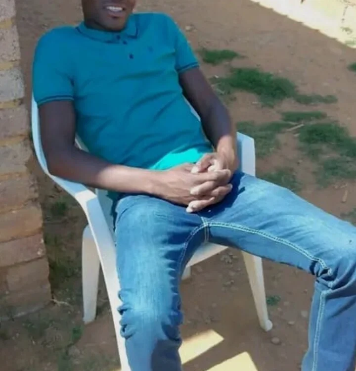 Mvula123 Obrolan XXX Offline