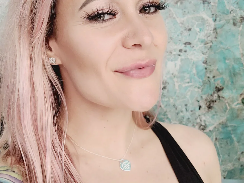 yoga4u's Offline XXX Chat