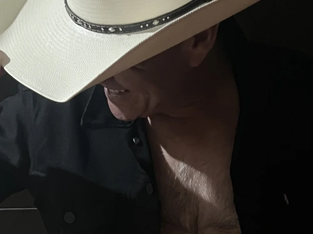 Enricotrota8n Offline XXX chat