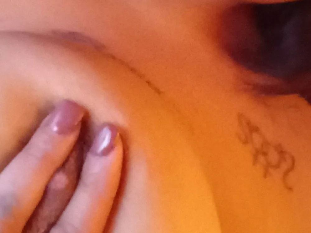 ARABIANMAMII's Offline XXX Chat
