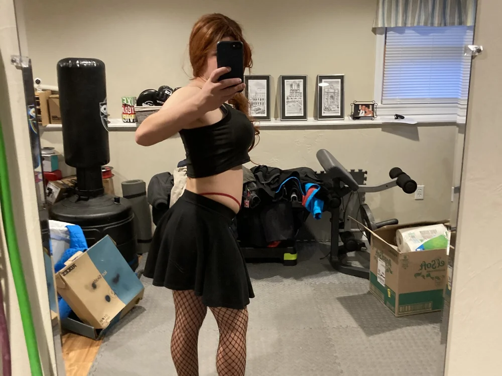 CollegeSissy's Offline Chat Room