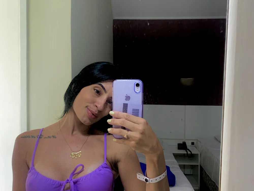 MaximumLloyd's Offline XXX Chat