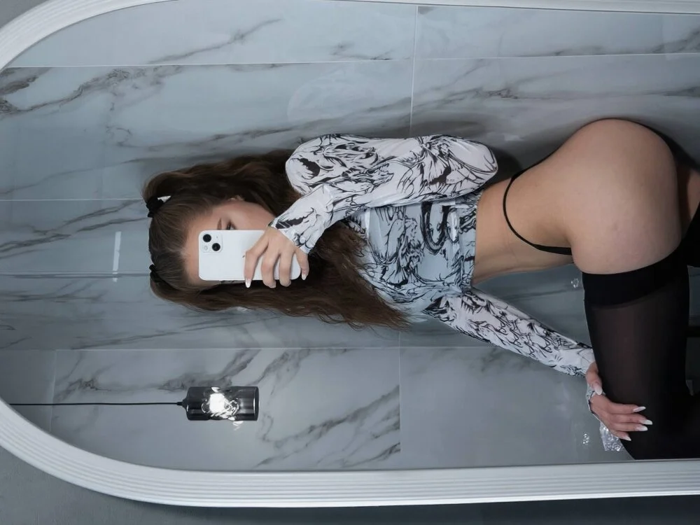 MeleeEva Obrolan XXX Offline