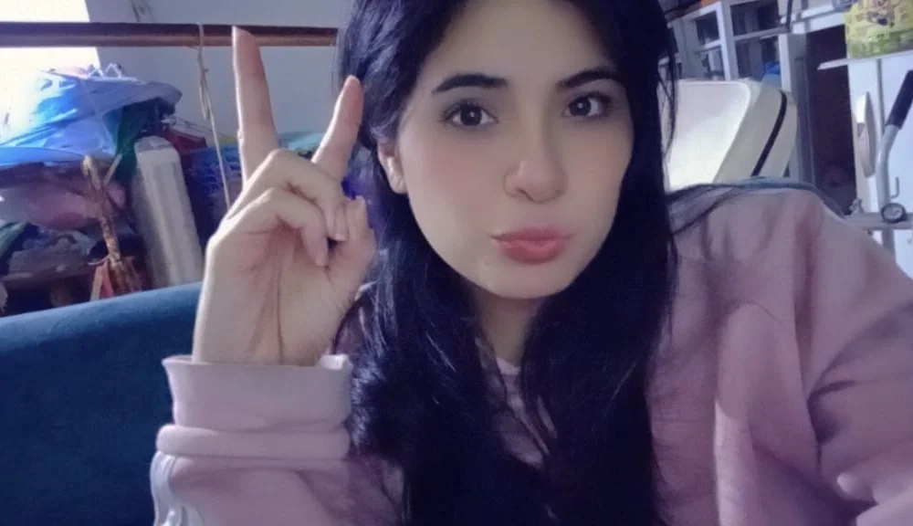 chayli_x's Offline Chat Room