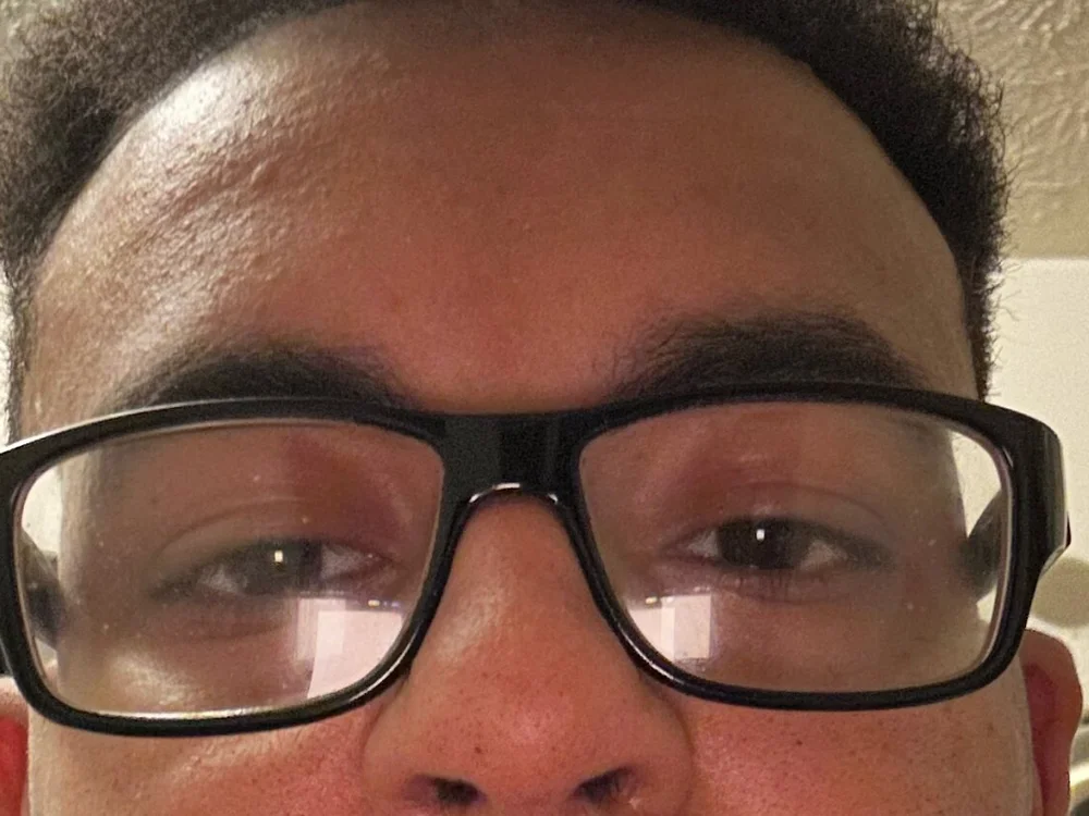FacetimeMan's Offline Chat Room