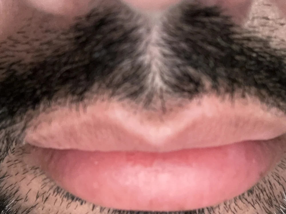 yourboy2088's Offline Chat Room