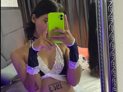 Little_lili19 profile