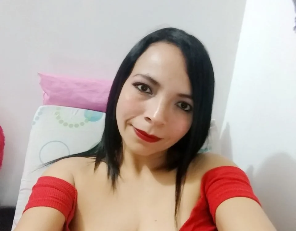 samantha_hot10 offline XXX-chat