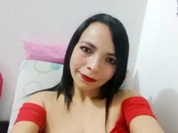 Offline chatovací místnost samantha_hot10