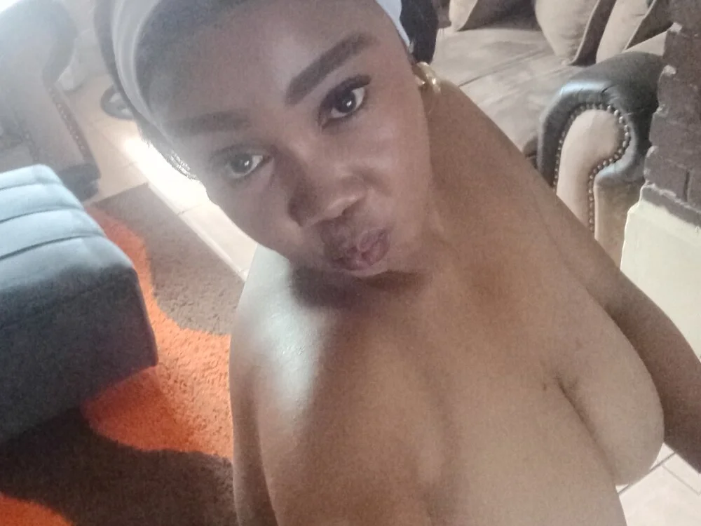 Chat XXX offline de HOTSEXCBOOBS30xx