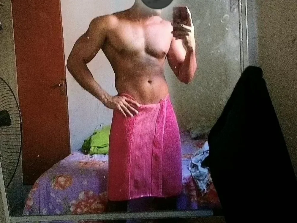 negrolindo012's Offline XXX Chat