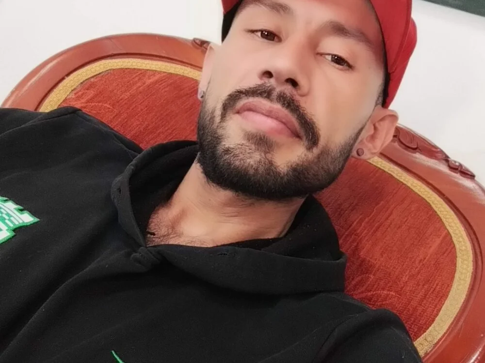 دردشة bigdick_monster1 الجنسية دون اتصال