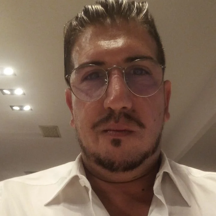 gabry417's Offline Chat Room