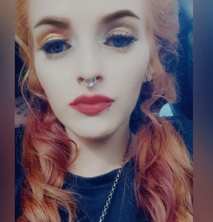 poisoniveyredhead's Offline XXX Chat