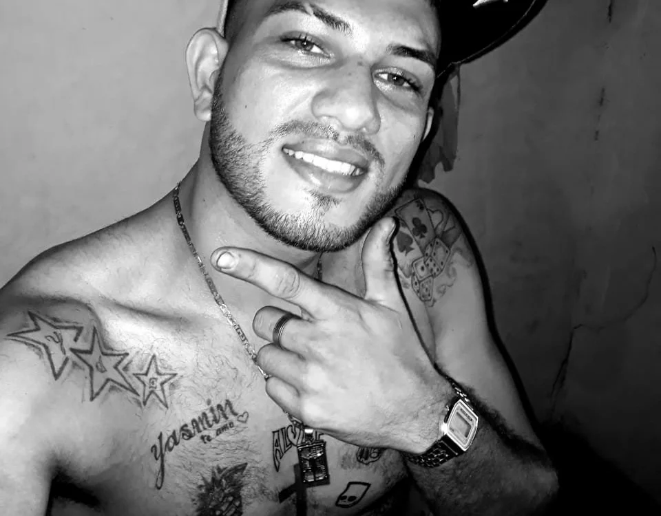 Masqulino777's Offline XXX Chat