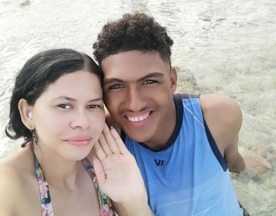 Mike_AndLuisa's Offline XXX Chat