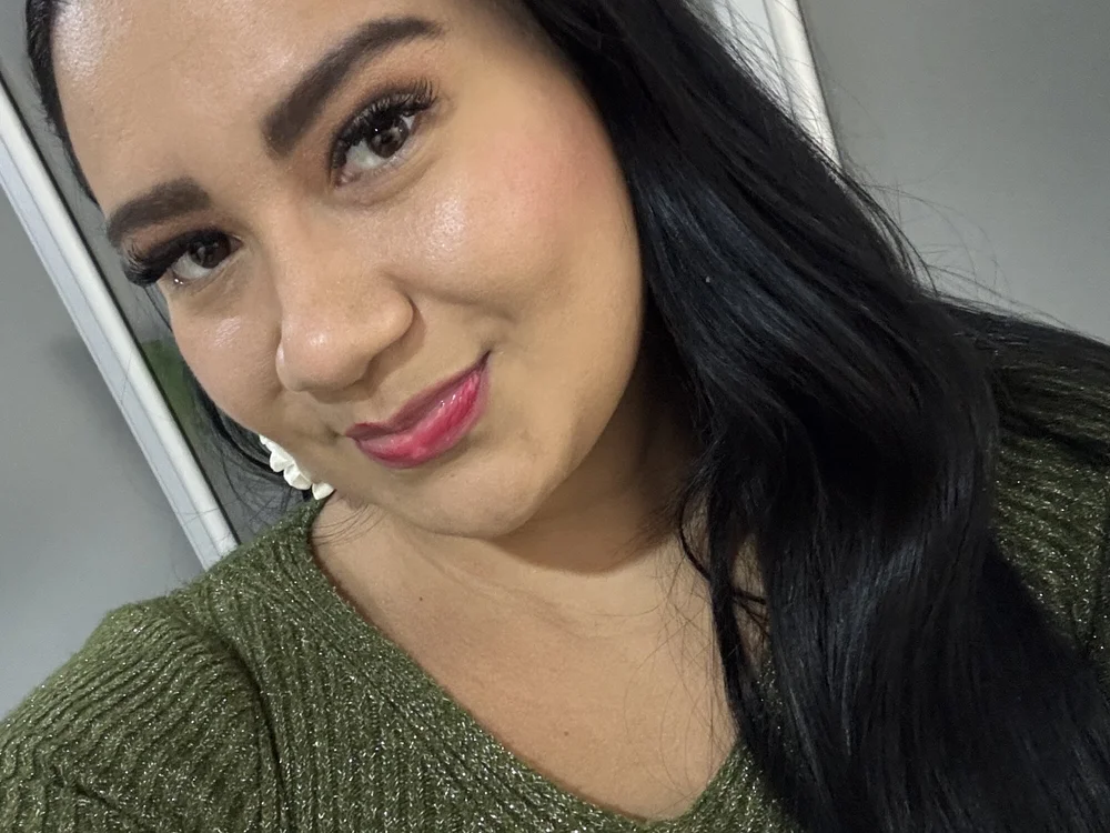 leslyblair offline chatrum