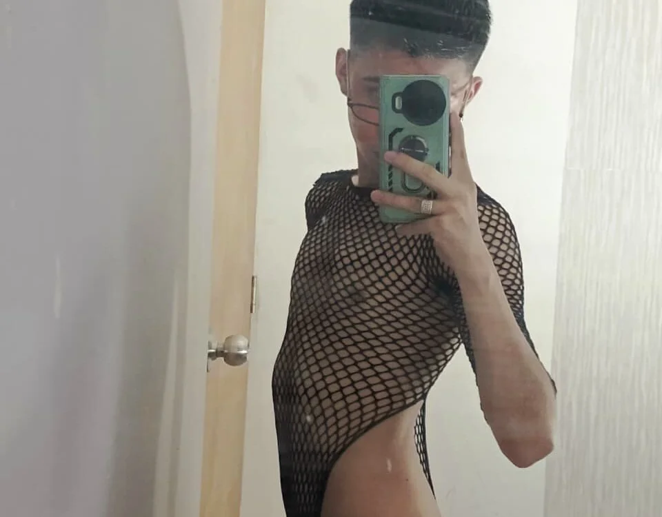 youn_rider Offline XXX Chat