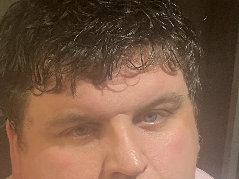 fatbelly112 Offline XXX-chat