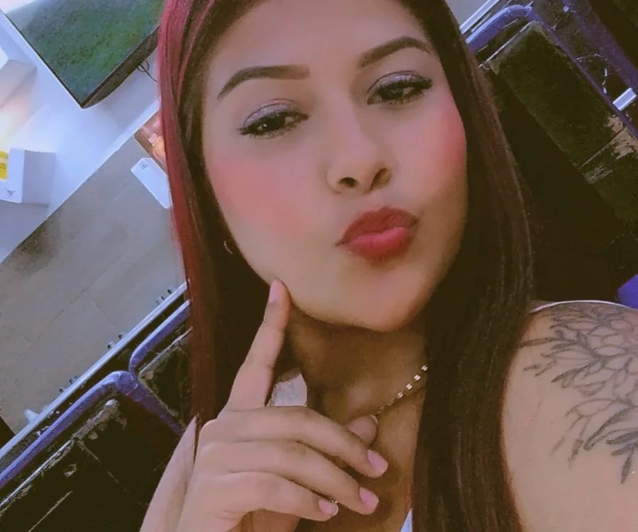 Czat XXX offline – roxxana_and_saul