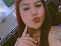 roxxana_and_saul webcam