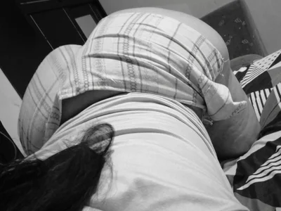 Karol_swet Female Bigtitscreampie Cam Striptease