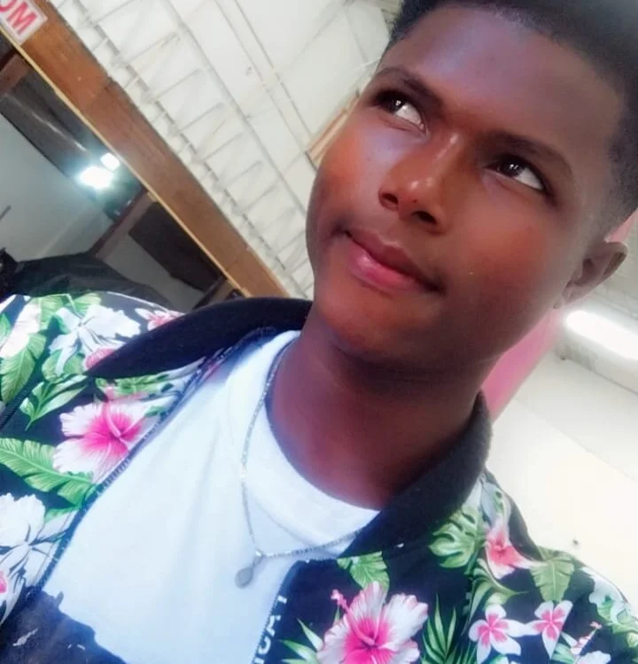 joel_blackcock Offline XXX Chat